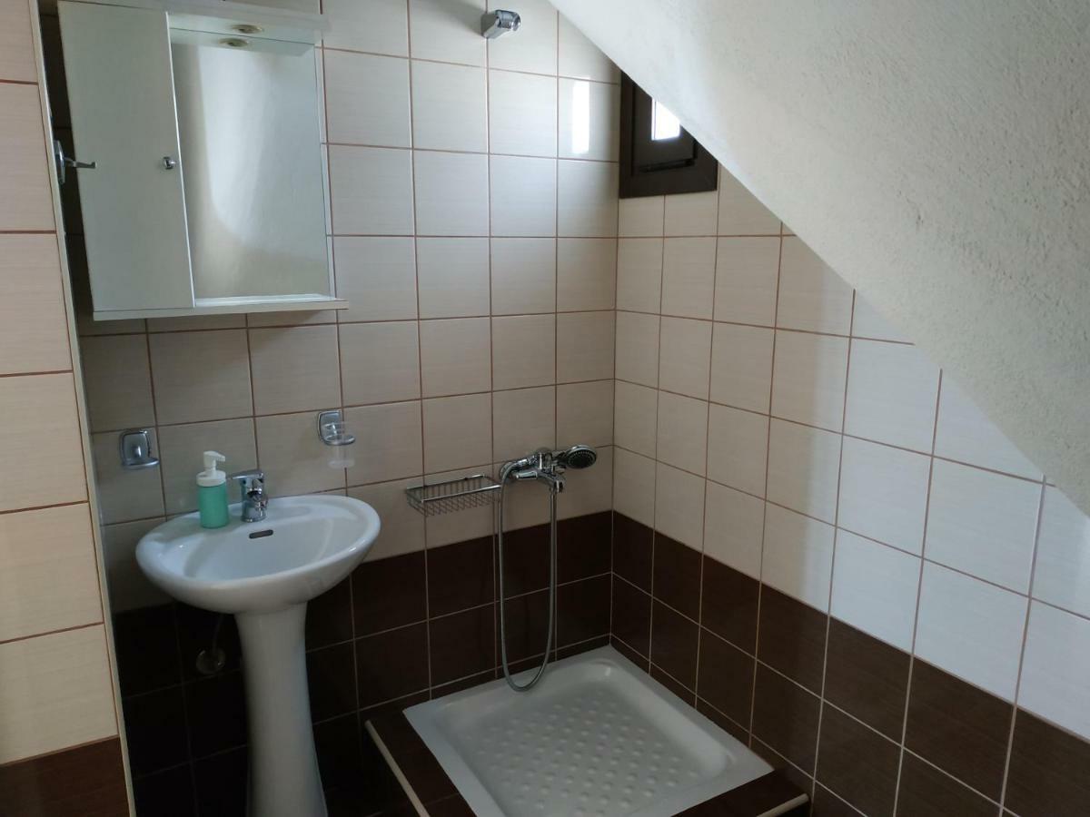 Angeo Apartments Sívota Екстериор снимка