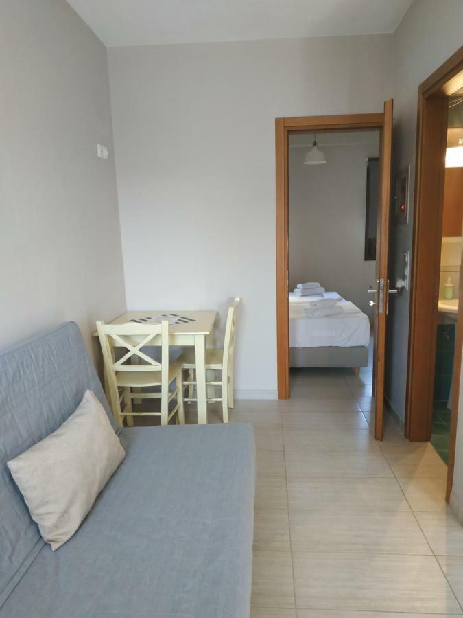Angeo Apartments Sívota Екстериор снимка